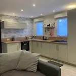 Charmante Petite Maison De Appartamento