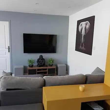 Charmante Petite Maison De アパート カレー