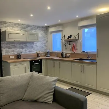 Charmante Petite Maison De アパート