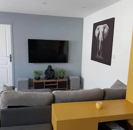 Charmante Petite Maison De Appartamento Calais